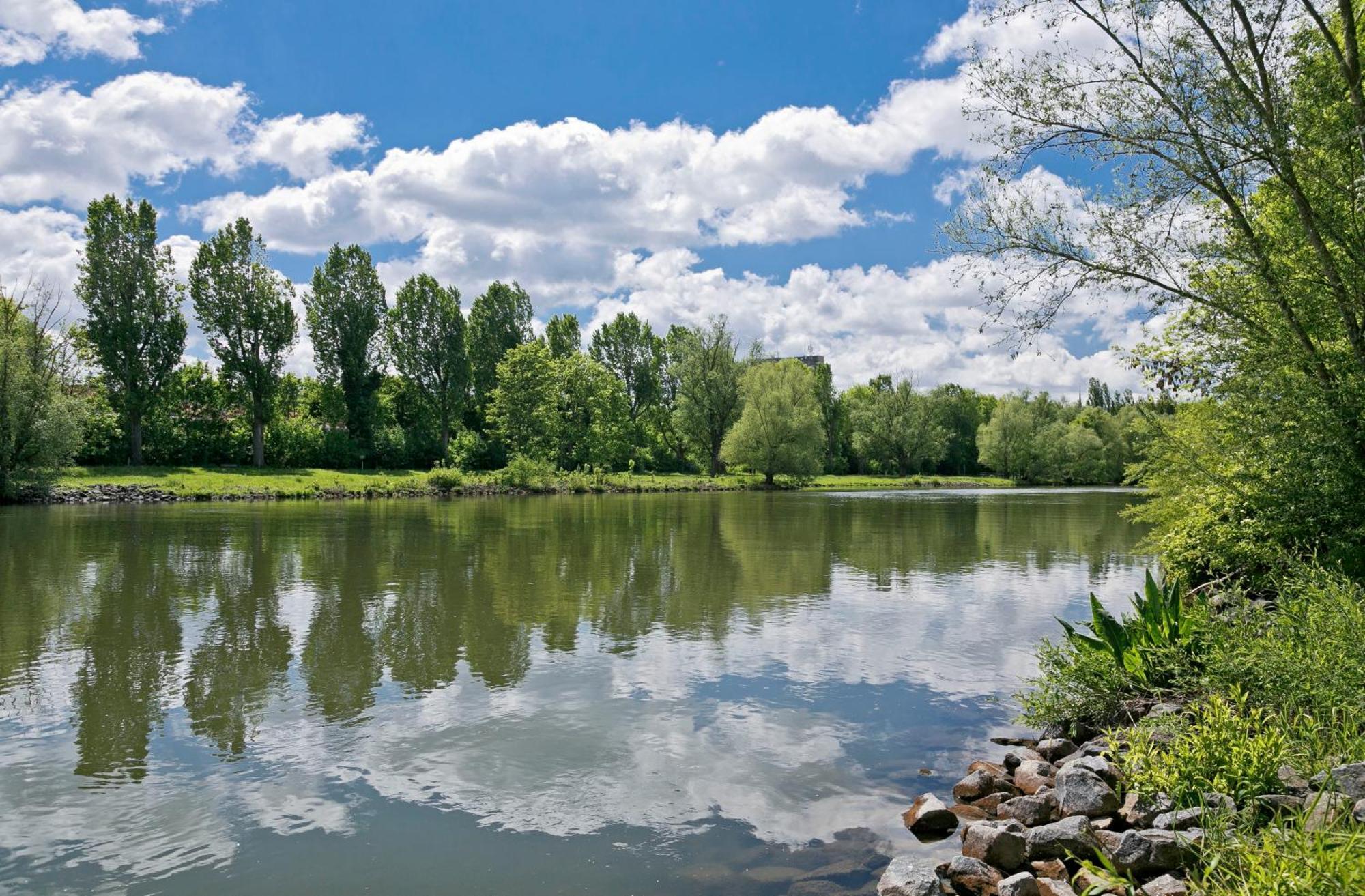 Knaus Campingpark Frickenhausen Frickenhausen am Main Exteriér fotografie